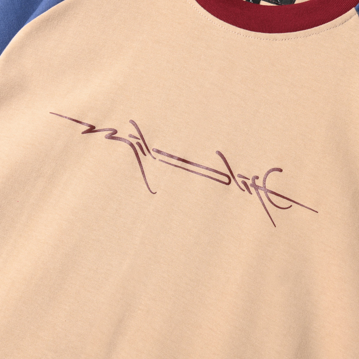 CHORUS FITTED TEES