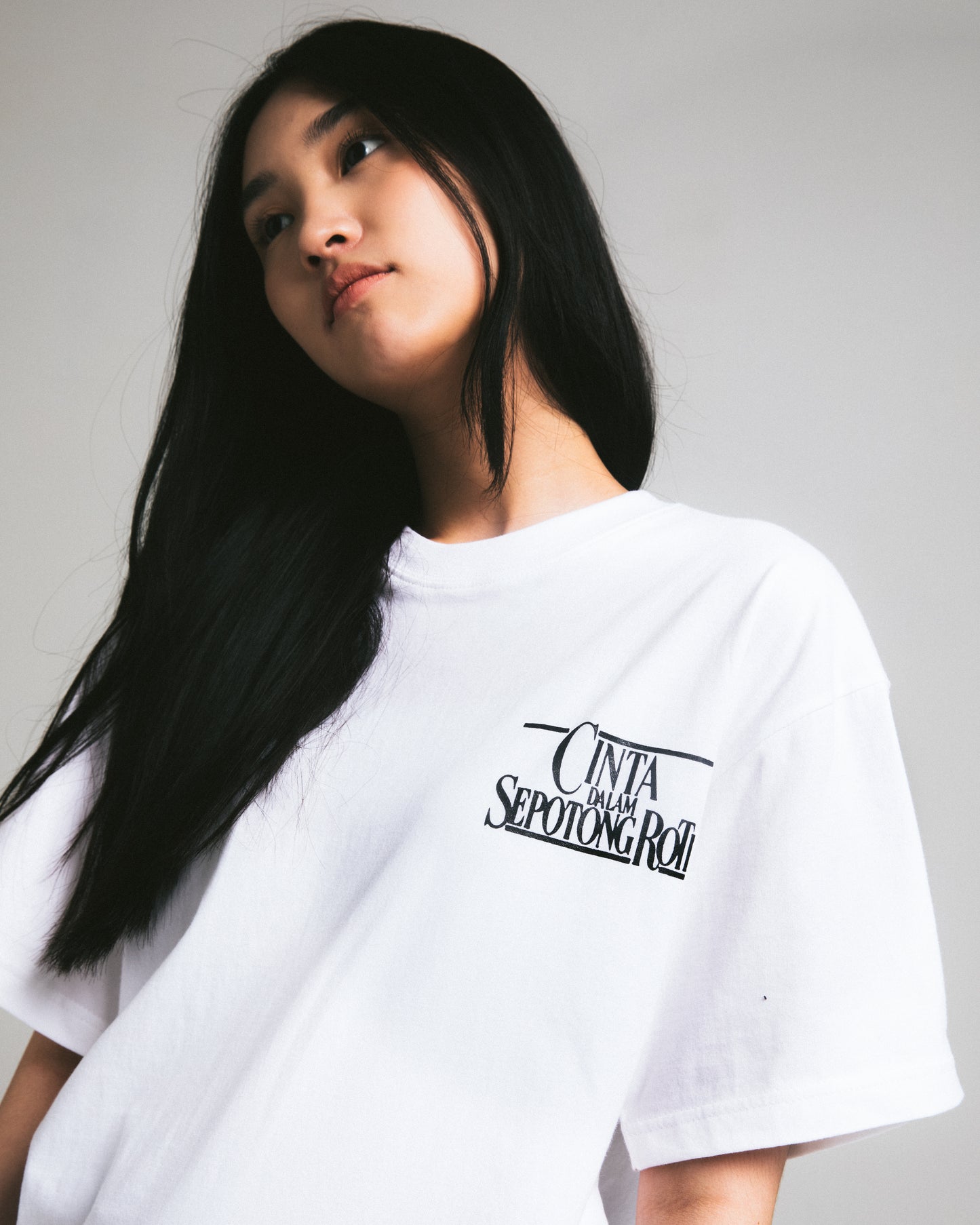 GARIN NUGROHO - CINTA DALAM SEPOTONG ROTI TEE